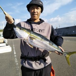 康仁丸・ジギング釣り果